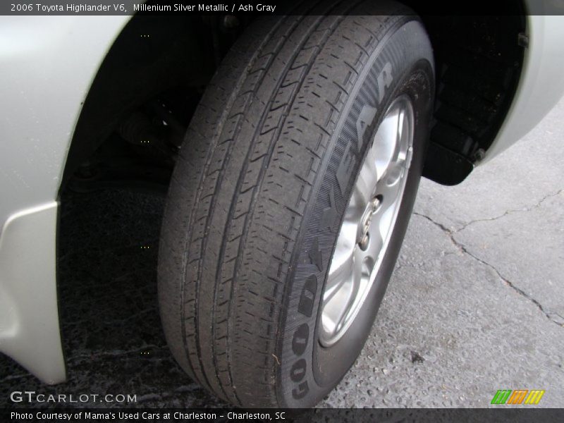Millenium Silver Metallic / Ash Gray 2006 Toyota Highlander V6