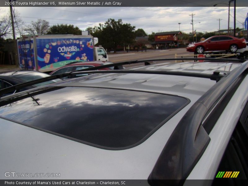 Millenium Silver Metallic / Ash Gray 2006 Toyota Highlander V6