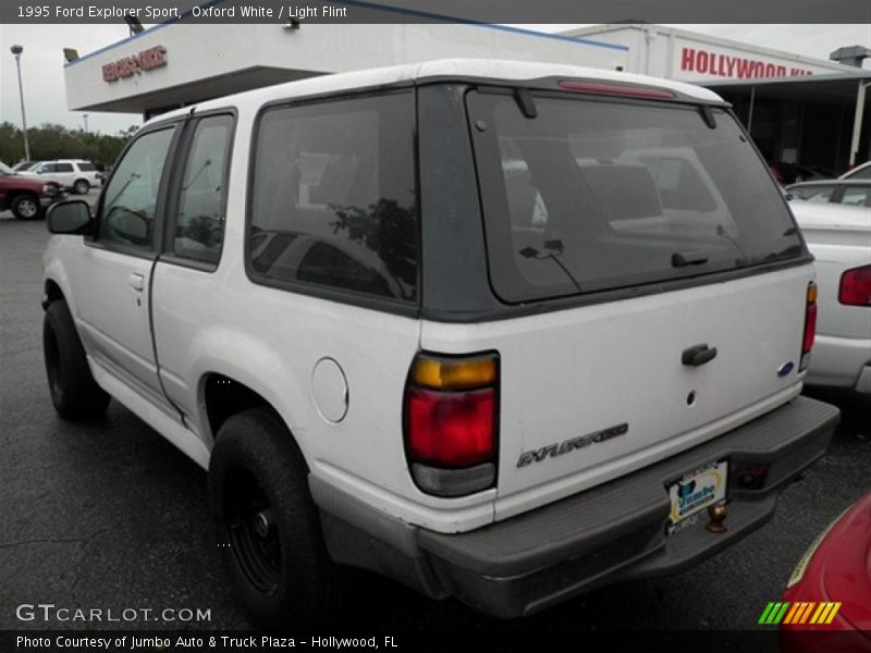 Oxford White / Light Flint 1995 Ford Explorer Sport