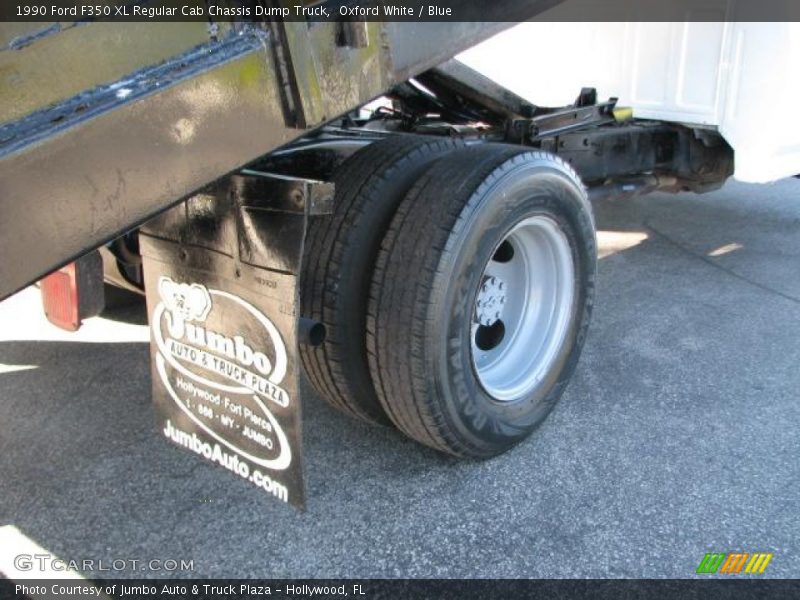 Oxford White / Blue 1990 Ford F350 XL Regular Cab Chassis Dump Truck