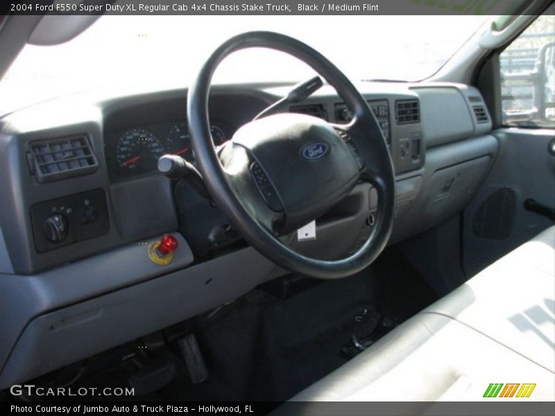 Black / Medium Flint 2004 Ford F550 Super Duty XL Regular Cab 4x4 Chassis Stake Truck