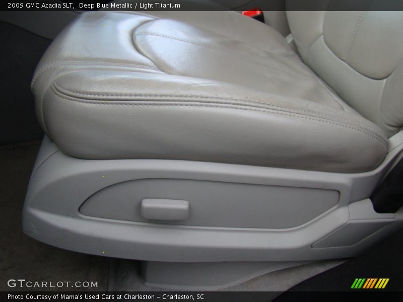 Deep Blue Metallic / Light Titanium 2009 GMC Acadia SLT