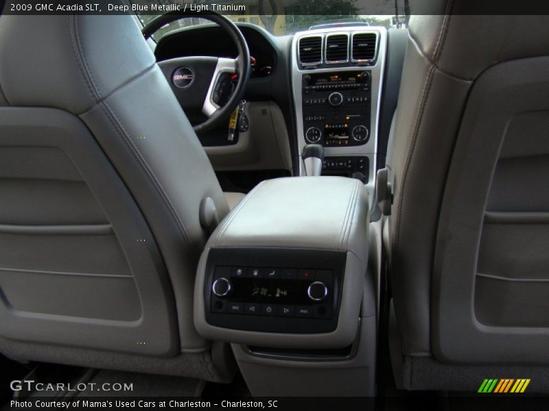 Deep Blue Metallic / Light Titanium 2009 GMC Acadia SLT