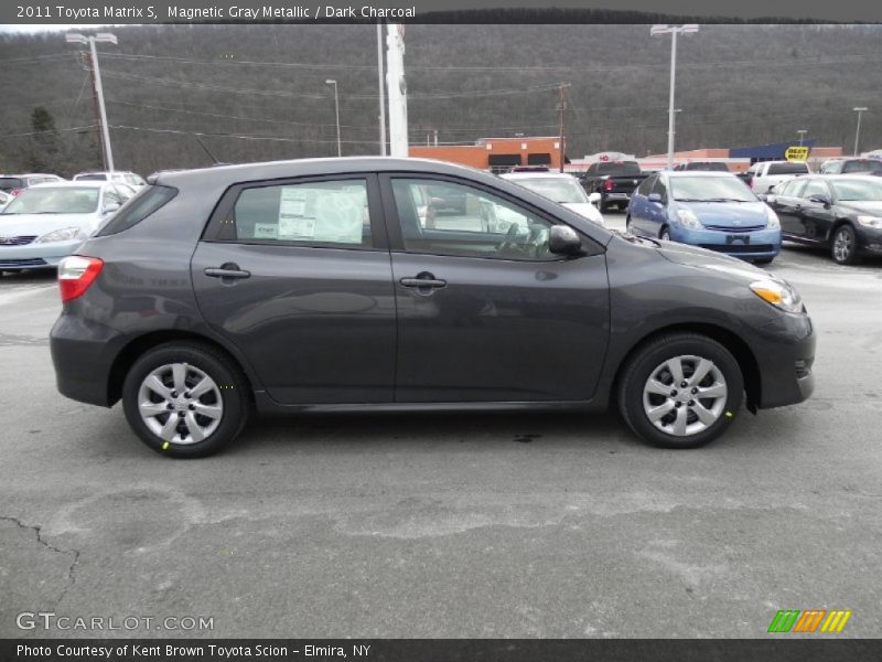 Magnetic Gray Metallic / Dark Charcoal 2011 Toyota Matrix S