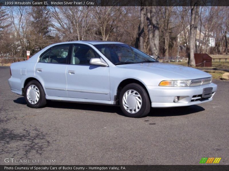 Minden Silver Pearl / Gray 1999 Mitsubishi Galant ES
