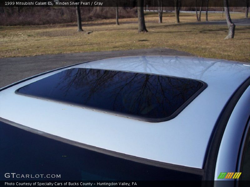 Minden Silver Pearl / Gray 1999 Mitsubishi Galant ES