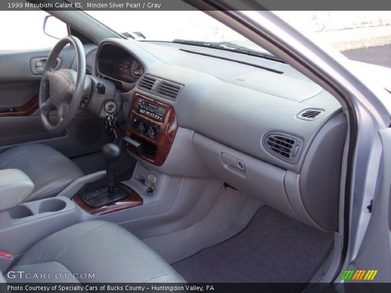 Minden Silver Pearl / Gray 1999 Mitsubishi Galant ES