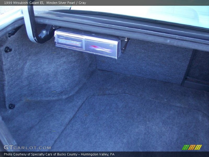 Minden Silver Pearl / Gray 1999 Mitsubishi Galant ES