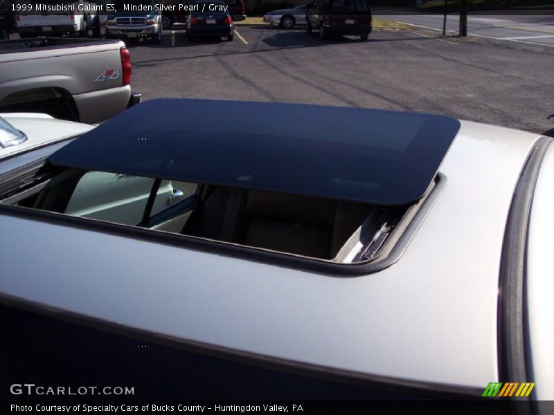Minden Silver Pearl / Gray 1999 Mitsubishi Galant ES