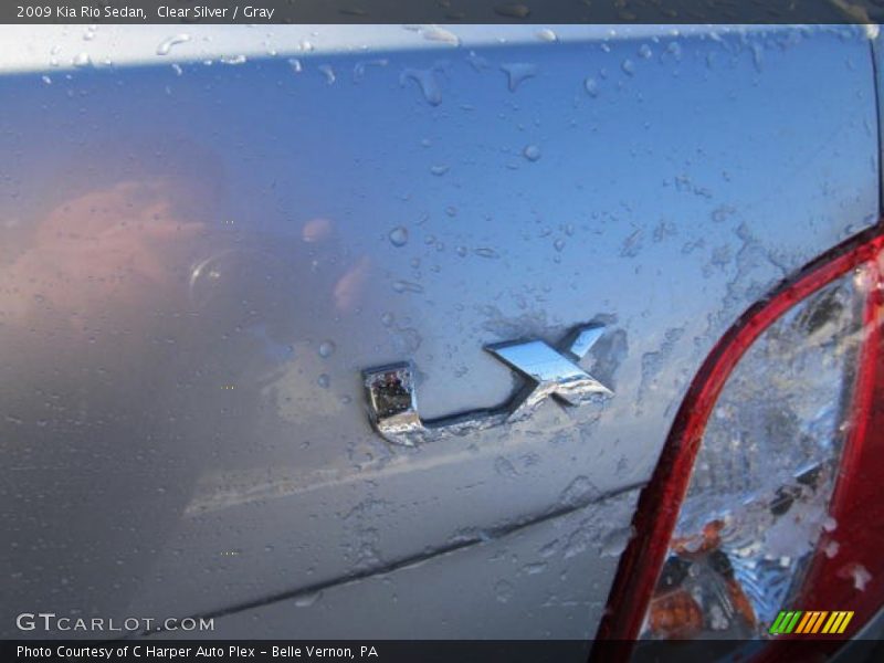 Clear Silver / Gray 2009 Kia Rio Sedan