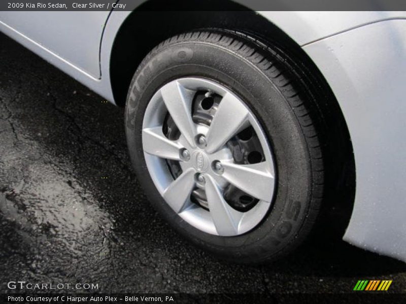 Clear Silver / Gray 2009 Kia Rio Sedan