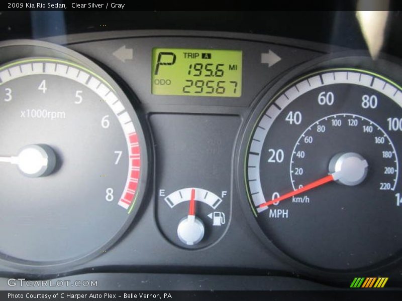 Clear Silver / Gray 2009 Kia Rio Sedan