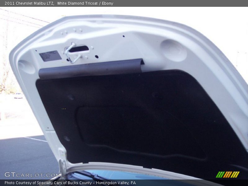 White Diamond Tricoat / Ebony 2011 Chevrolet Malibu LTZ