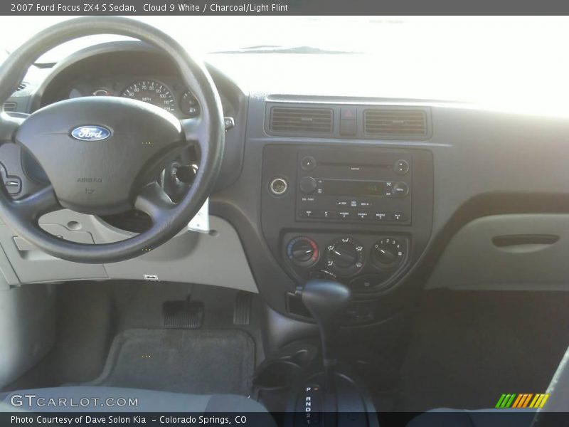 Cloud 9 White / Charcoal/Light Flint 2007 Ford Focus ZX4 S Sedan