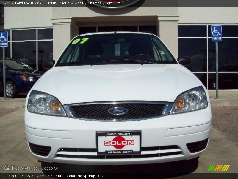 Cloud 9 White / Charcoal/Light Flint 2007 Ford Focus ZX4 S Sedan