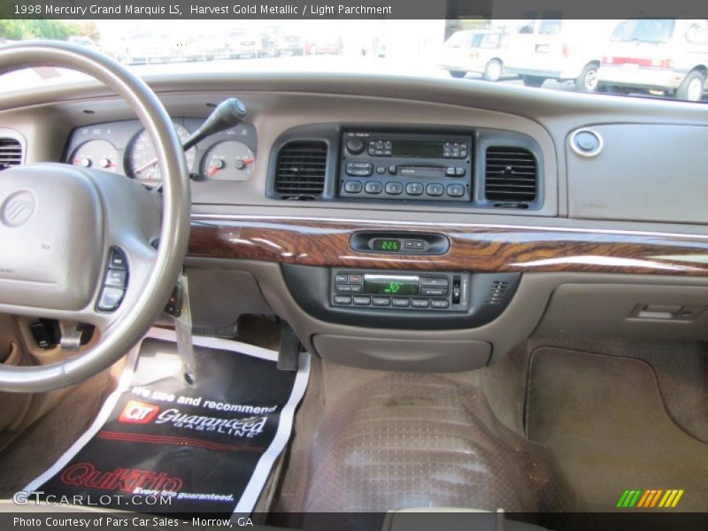 Dashboard of 1998 Grand Marquis LS
