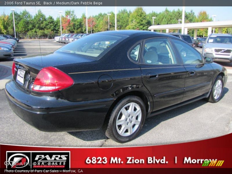 Black / Medium/Dark Pebble Beige 2006 Ford Taurus SE