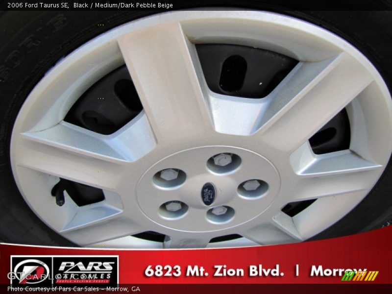 Black / Medium/Dark Pebble Beige 2006 Ford Taurus SE