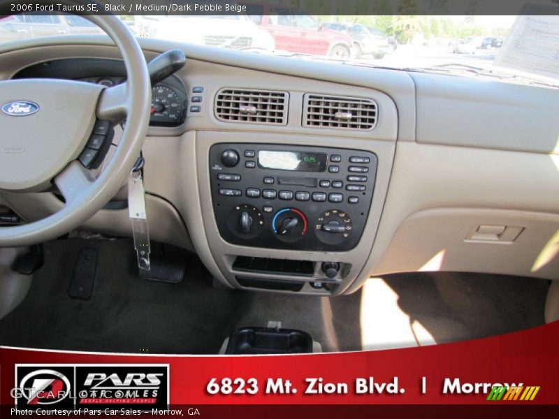 Black / Medium/Dark Pebble Beige 2006 Ford Taurus SE