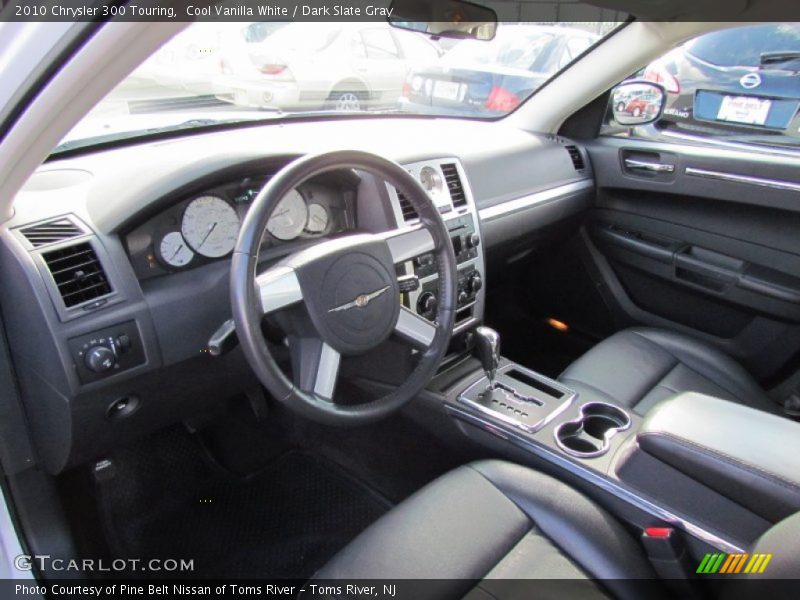 Cool Vanilla White / Dark Slate Gray 2010 Chrysler 300 Touring