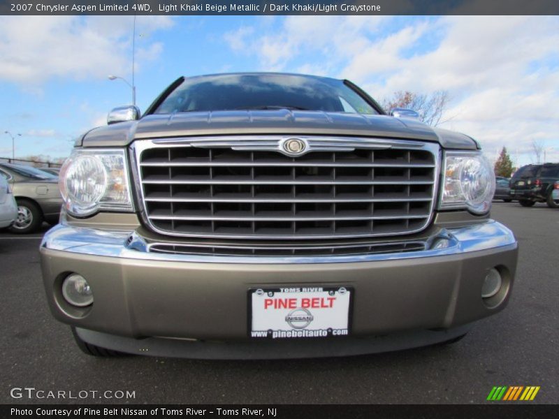Light Khaki Beige Metallic / Dark Khaki/Light Graystone 2007 Chrysler Aspen Limited 4WD