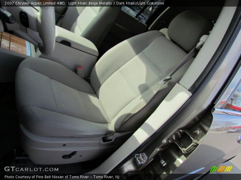 Light Khaki Beige Metallic / Dark Khaki/Light Graystone 2007 Chrysler Aspen Limited 4WD