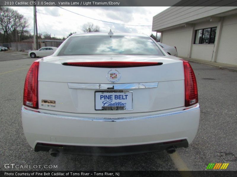 Vanilla Latte / Light Titanium/Ebony 2010 Cadillac CTS 3.0 Sedan