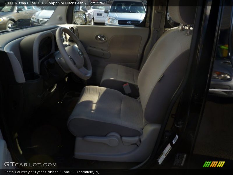Sapphire Black Pearl / Light Gray 2011 Nissan Cube 1.8 S