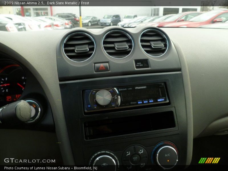 Dark Slate Metallic / Frost 2009 Nissan Altima 2.5