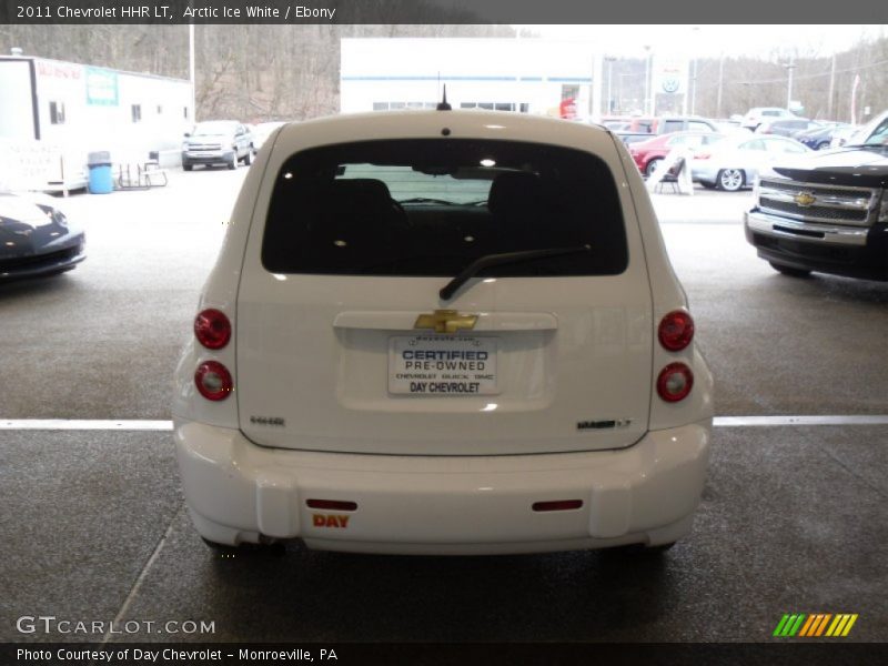 Arctic Ice White / Ebony 2011 Chevrolet HHR LT