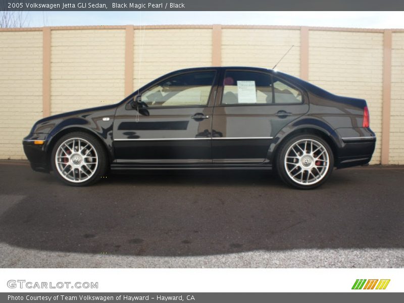  2005 Jetta GLI Sedan Black Magic Pearl