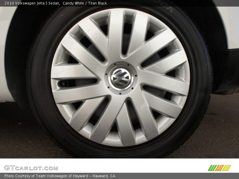 Candy White / Titan Black 2010 Volkswagen Jetta S Sedan