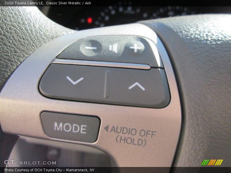 Classic Silver Metallic / Ash 2009 Toyota Camry LE