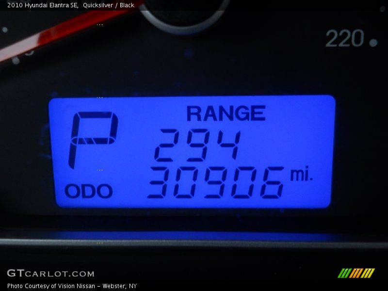 Quicksilver / Black 2010 Hyundai Elantra SE