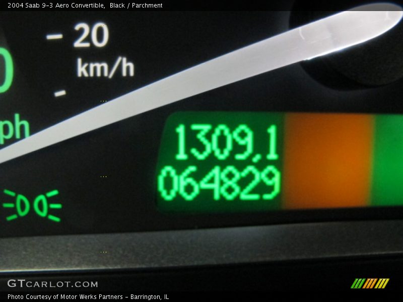 Black / Parchment 2004 Saab 9-3 Aero Convertible