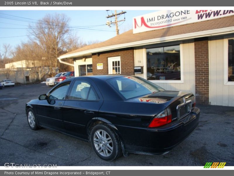 Black / Shale/Dove 2005 Lincoln LS V8