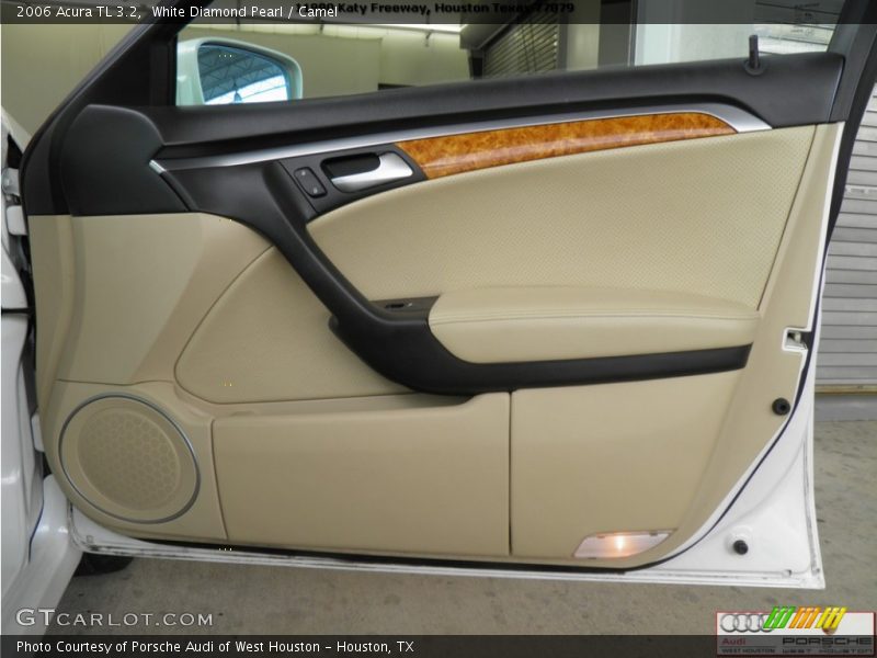 White Diamond Pearl / Camel 2006 Acura TL 3.2