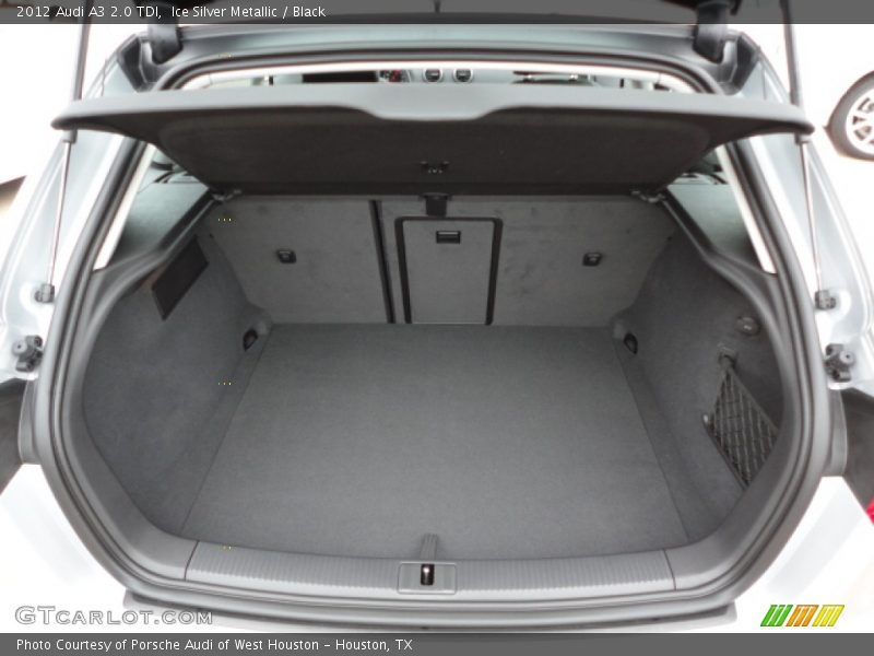  2012 A3 2.0 TDI Trunk