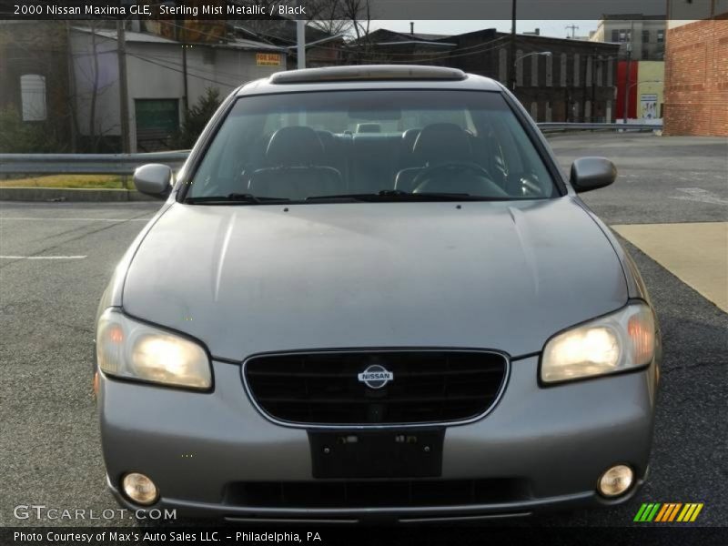 Sterling Mist Metallic / Black 2000 Nissan Maxima GLE