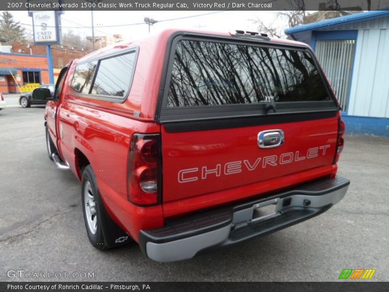 Victory Red / Dark Charcoal 2007 Chevrolet Silverado 1500 Classic Work Truck Regular Cab