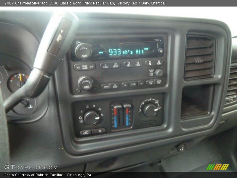 Victory Red / Dark Charcoal 2007 Chevrolet Silverado 1500 Classic Work Truck Regular Cab