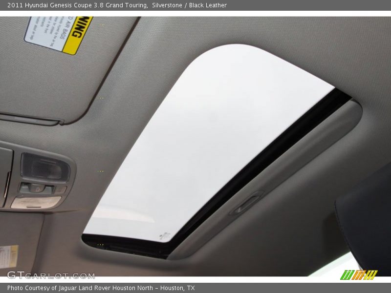 Sunroof of 2011 Genesis Coupe 3.8 Grand Touring