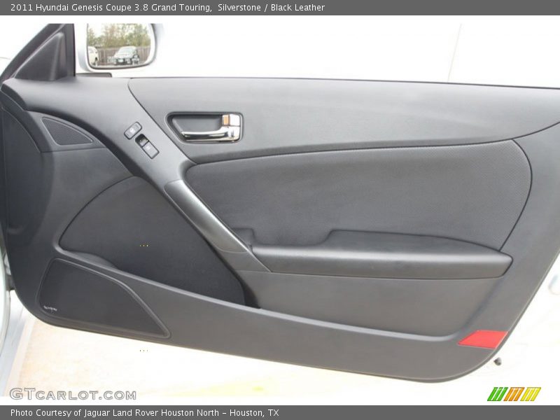 Door Panel of 2011 Genesis Coupe 3.8 Grand Touring
