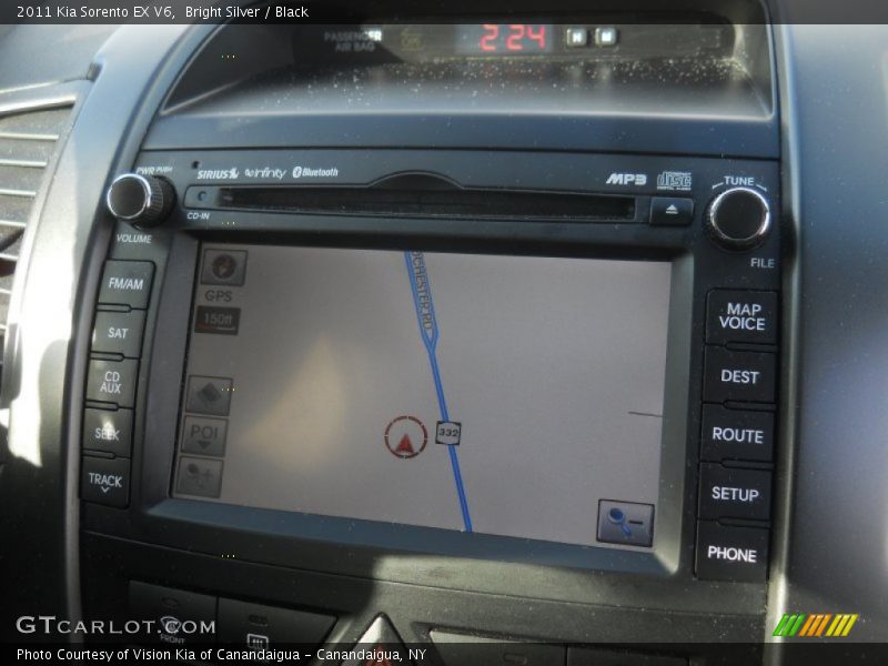 Bright Silver / Black 2011 Kia Sorento EX V6