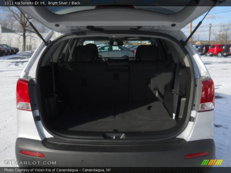 Bright Silver / Black 2011 Kia Sorento EX V6