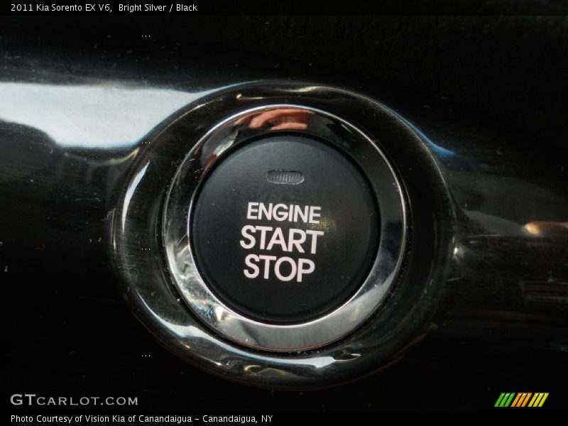 Bright Silver / Black 2011 Kia Sorento EX V6