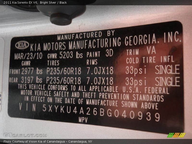 Bright Silver / Black 2011 Kia Sorento EX V6