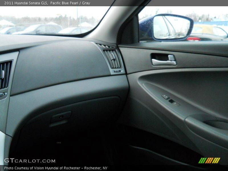 Pacific Blue Pearl / Gray 2011 Hyundai Sonata GLS