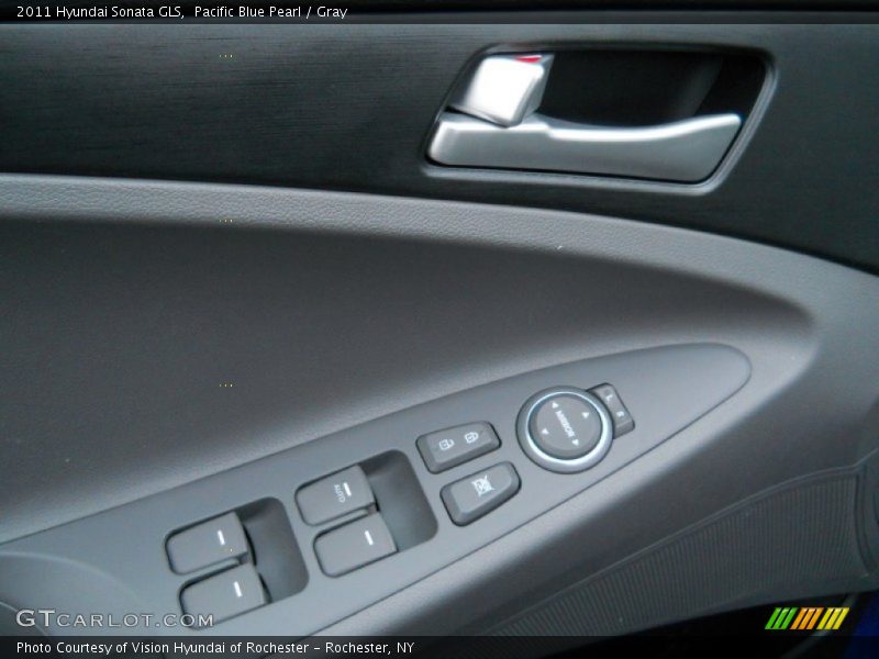 Pacific Blue Pearl / Gray 2011 Hyundai Sonata GLS