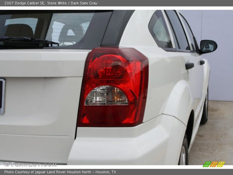 Stone White / Dark Slate Gray 2007 Dodge Caliber SE